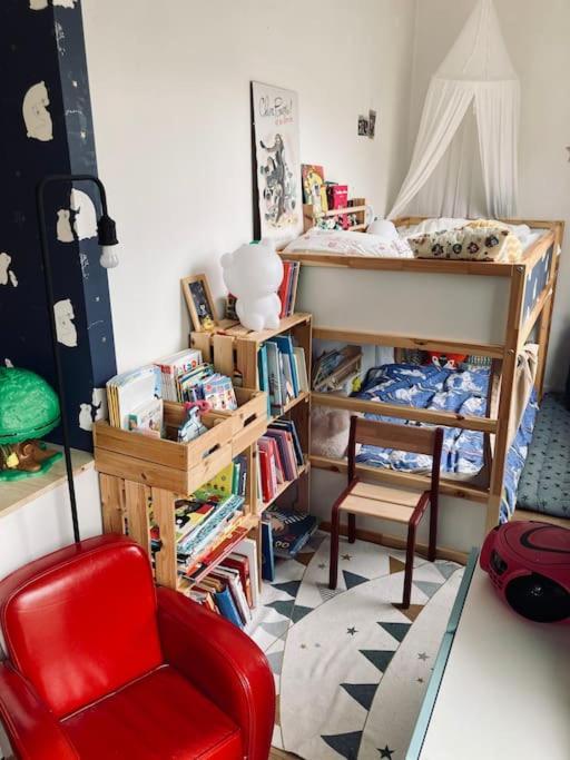 Paris : Appartement Familial Avec Parking Prive Clichy Buitenkant foto