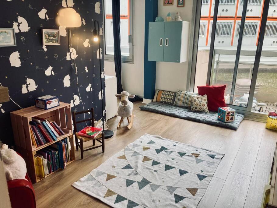 Paris : Appartement Familial Avec Parking Prive Clichy Buitenkant foto