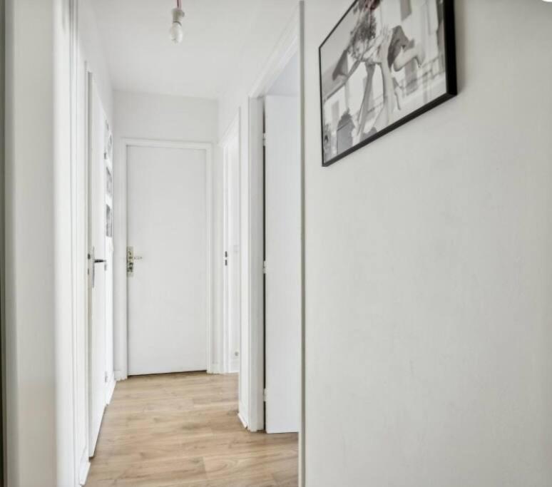 Paris : Appartement Familial Avec Parking Prive Clichy Buitenkant foto
